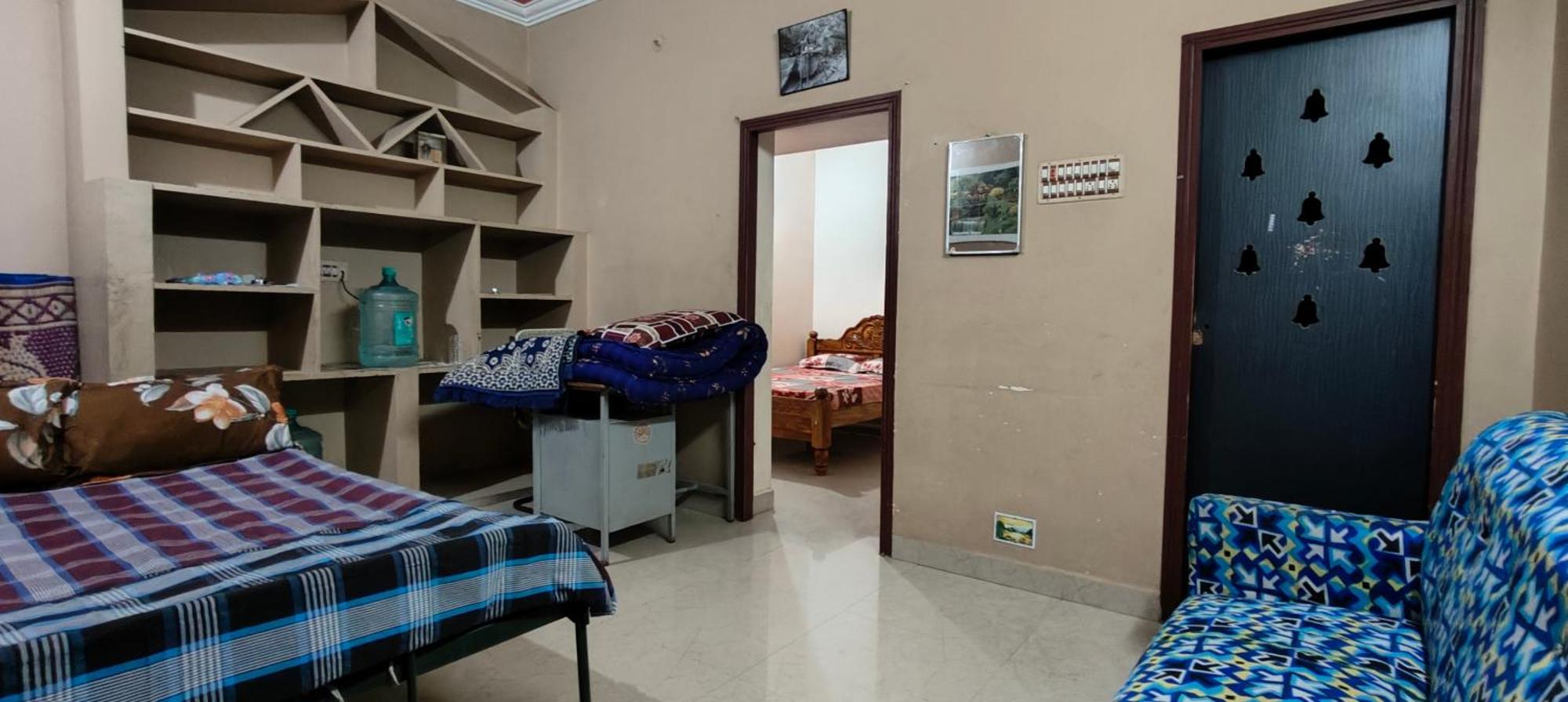 Guru Krupa Home Stay Tiruvannāmalai Eksteriør billede