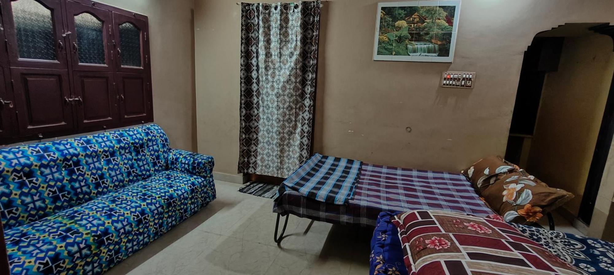 Guru Krupa Home Stay Tiruvannāmalai Eksteriør billede
